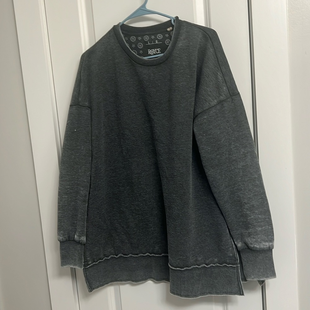 Oversized sweatshirt
